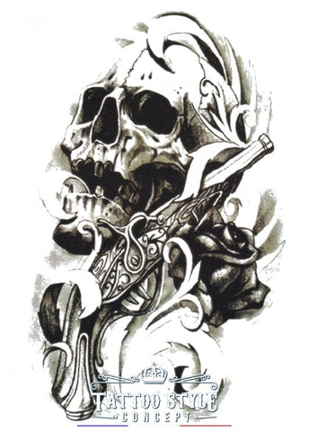 Tatouage Tête De Mort Pirate Sinistre Et Rose Skull